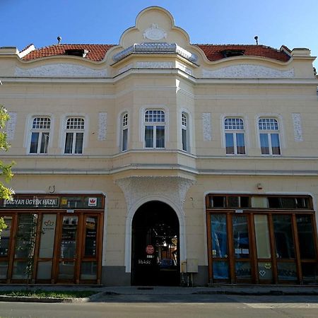 Zakarias Apartments М'єркуря-Чук Екстер'єр фото