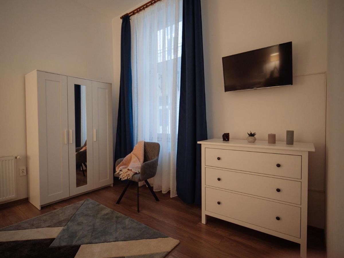 Zakarias Apartments М'єркуря-Чук Екстер'єр фото